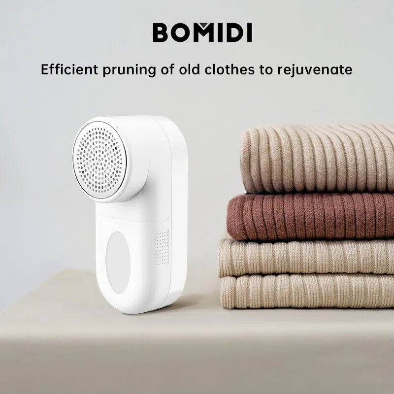 Bomidi BMQ02 Mini Clothing Hair Ball Fuzz Trimmer Lint Remover, Rechargeable With Stainless Steel Blade & 5W Power Strong Suction & Long Battery Life - White